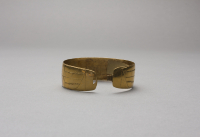 Tlingit%20artist%2C%20%3Cb%3E%3Ci%3E%20Bracelet%3C%2Fi%3E%3C%2Fb%3E%2C%201880%2F1900%2C%20twenty-dollar%20gold%20piece%2C%20Museum%20Purchase%3A%20Indian%20Collection%20Subscription%20Fund%2C%20Rasmussen%20Collection%20of%20Northwest%20Coast%20Indian%20Art%2C%20no%20known%20copyright%20restrictions%2C%2048.3.196